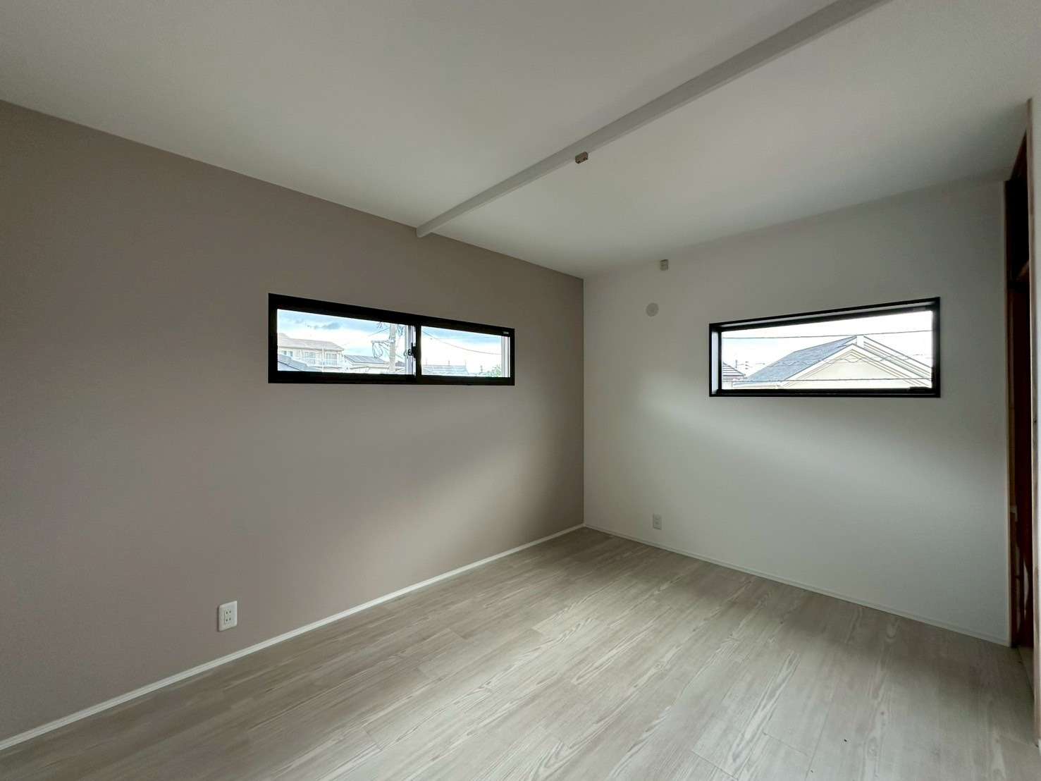 洋室は内窓をつけて快適に