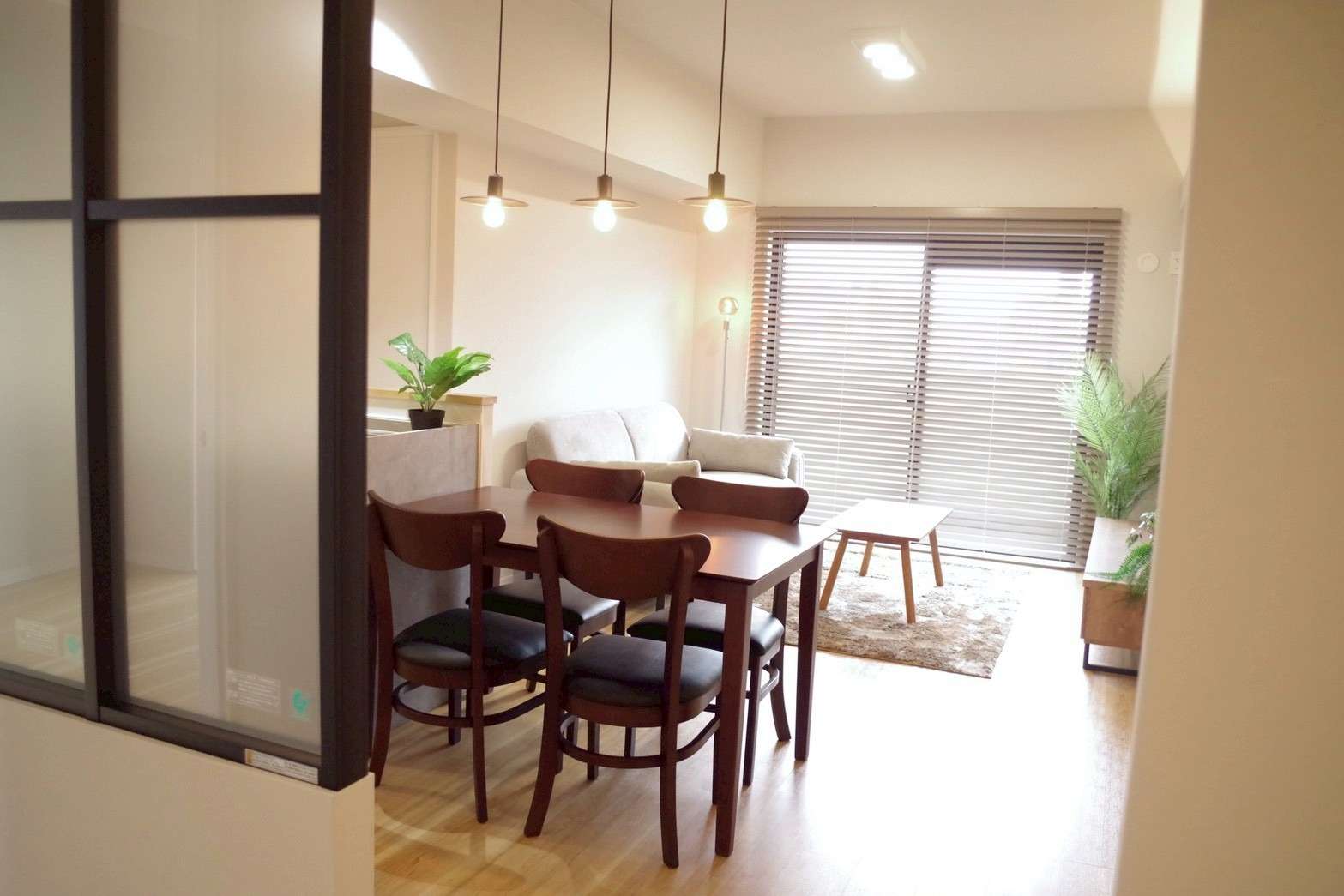 リフォームで叶える自然素材の快適で健康的な住まいと最新費用相場を徹底解説