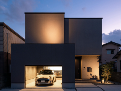 福津市｜立体感のあるガレージハウス