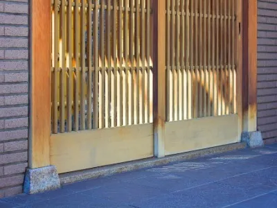 玄関リフォームで迷った時の判断ポイントと費用比較！後悔しないための賢い選び方